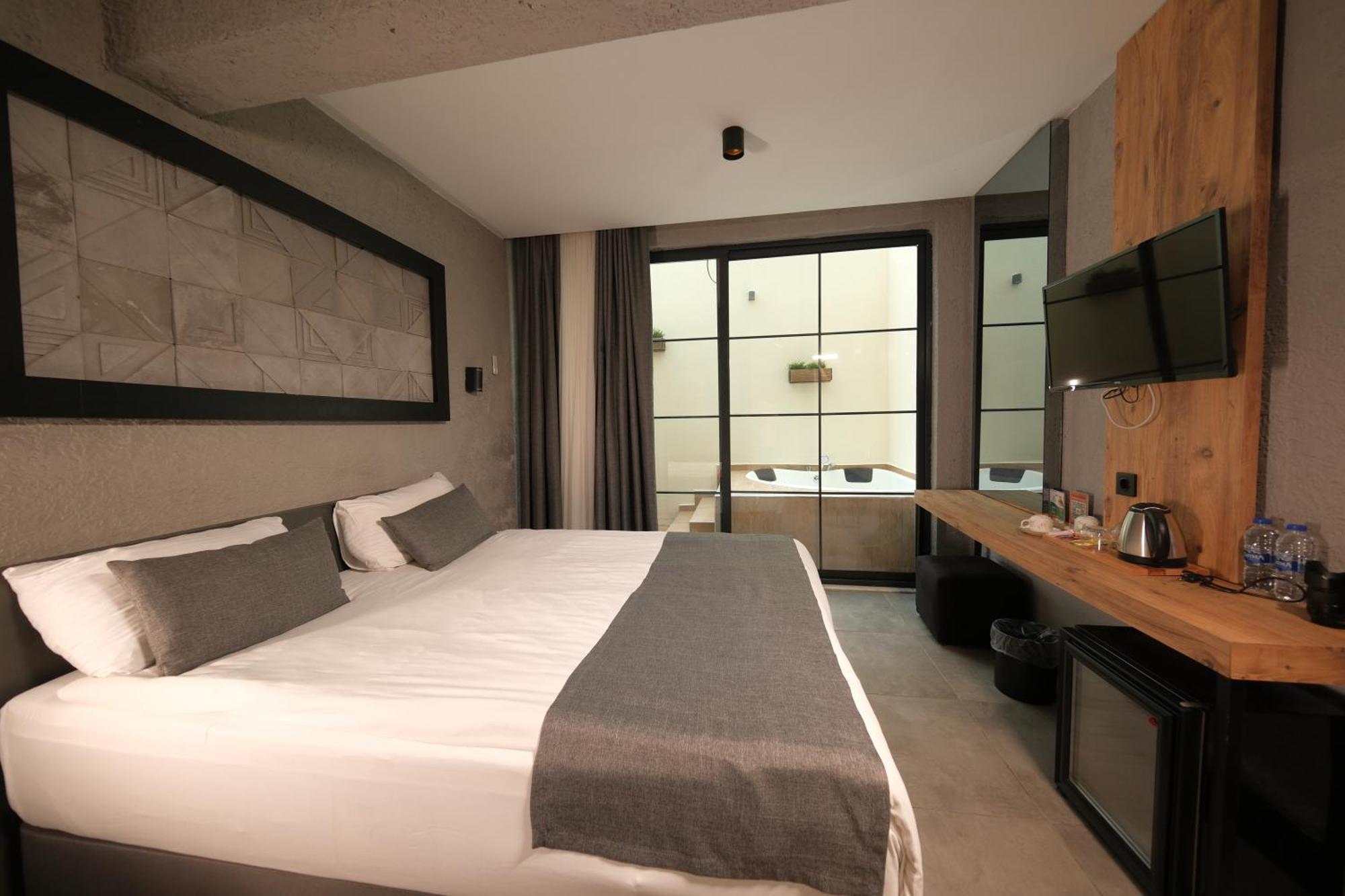 Mielo Lara Hotel Antalya Eksteriør billede