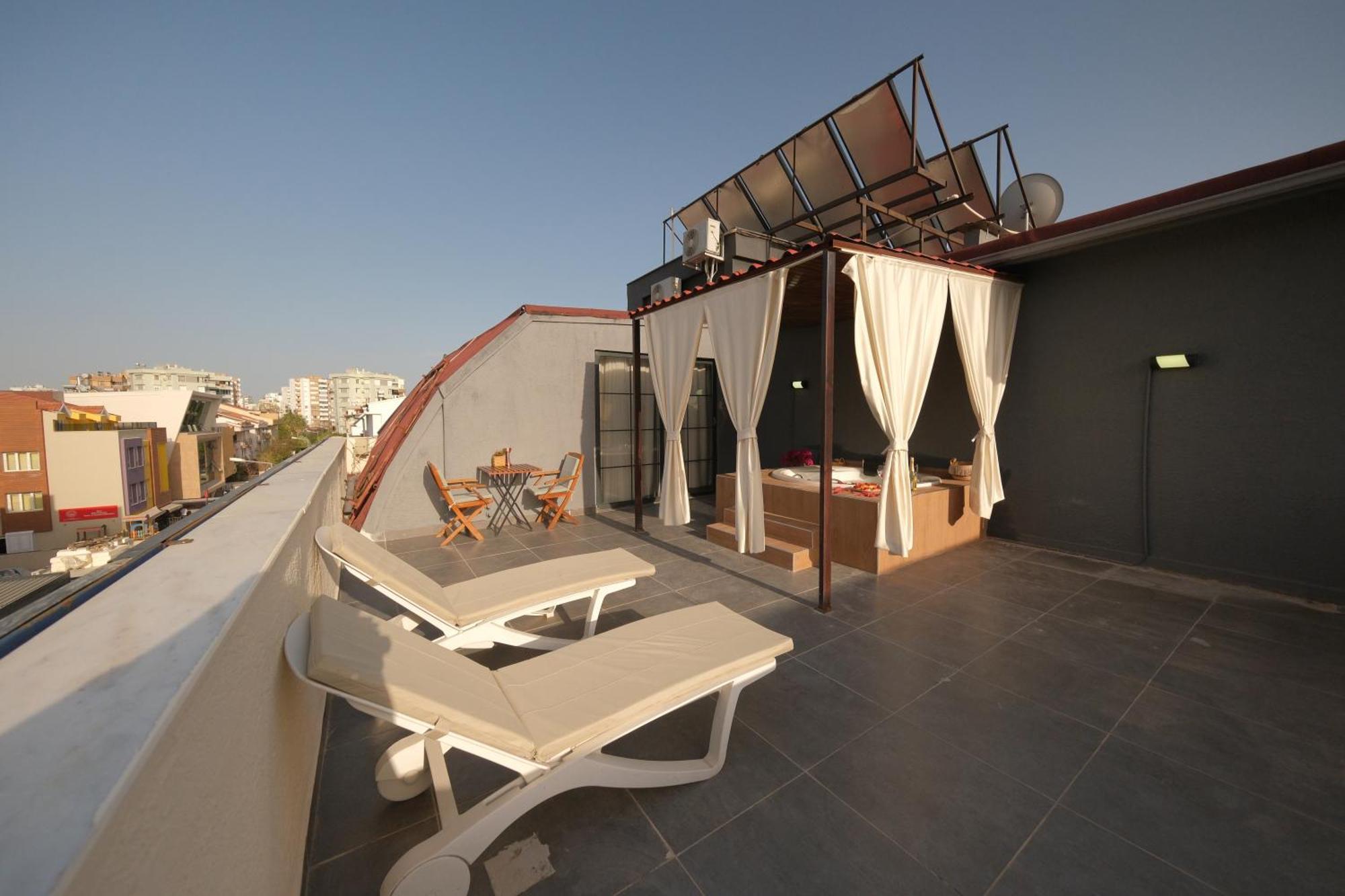 Mielo Lara Hotel Antalya Eksteriør billede